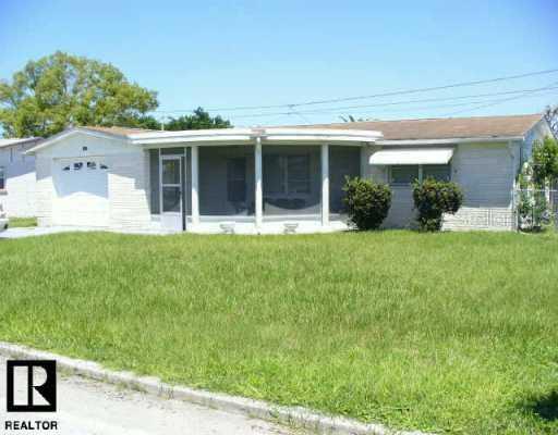 3831 Cherrywood Dr., Holiday, FL 34691