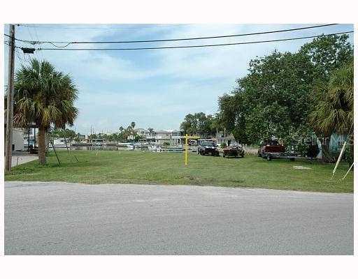 Harbor Dr., Hudson, FL 34667