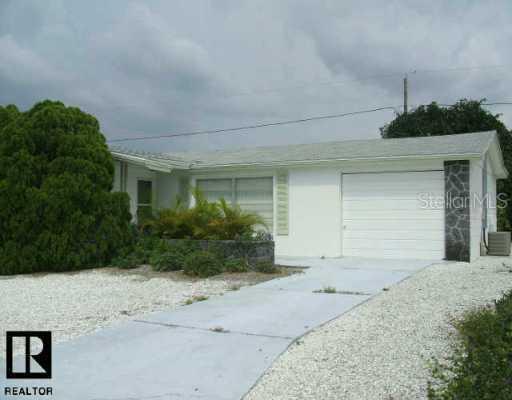 3636 Winder Dr., Holiday, FL 34691