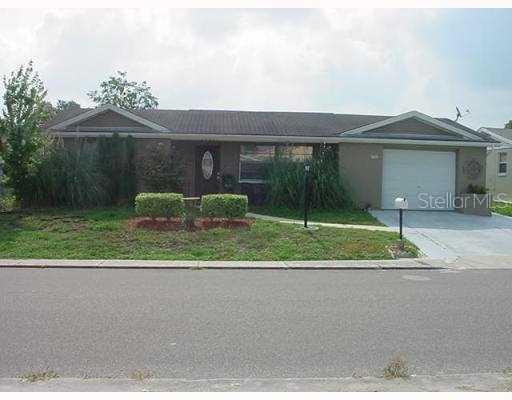 9300 Crabtree Ln., Port Richey, FL 34668