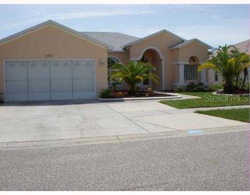4921 Tigertail Ct., New Port Richey, FL 34653