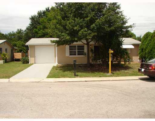1925 Dartmouth Dr., Holiday, FL 34691