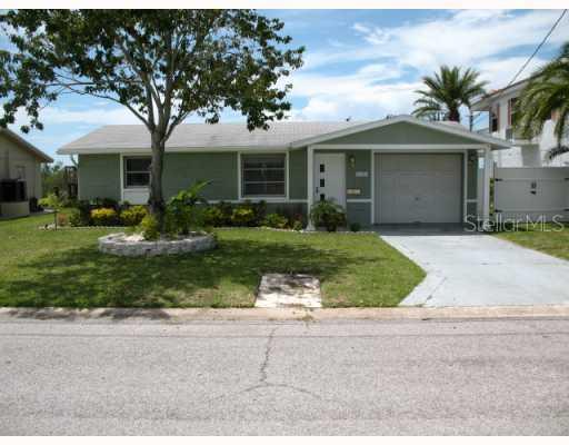 12609 5th Isle, Hudson, FL 34667