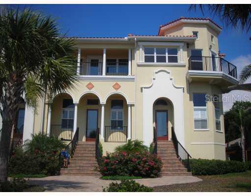 2093 Edgewater Dr., Clearwater, FL 33755