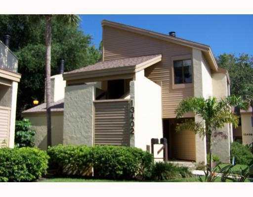 13402 Pine Lake Way #202B, Tampa, FL 33618