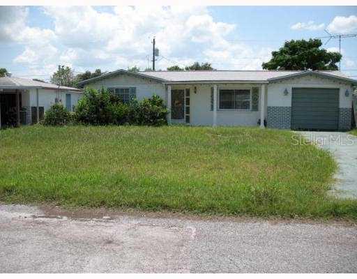 4742 Blossom Dr., Holiday, FL 34690