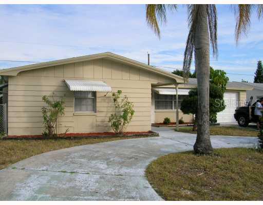 3632 Kingsbury Dr., Holiday, FL 34691