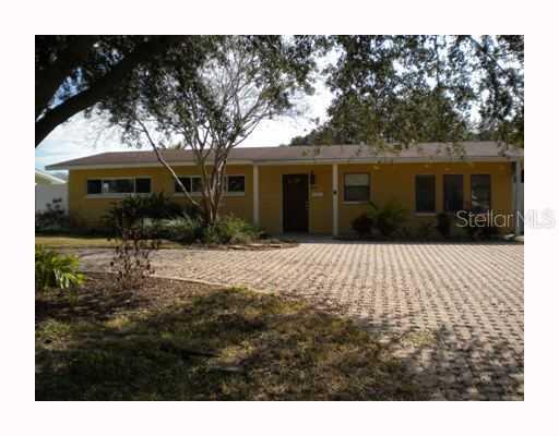 4597 14th Way, St Petersburg, FL 33703