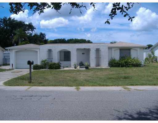 3249 Rock Royal Dr., Holiday, FL 34691