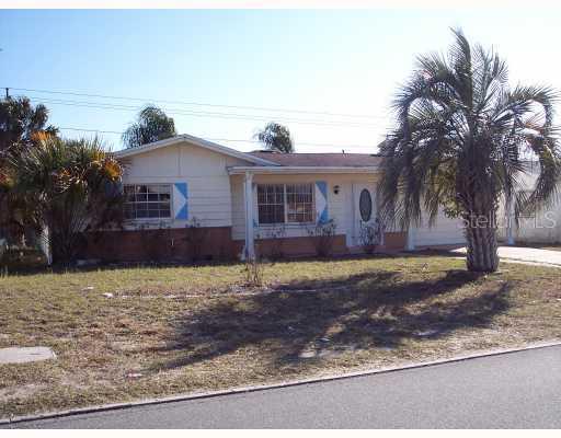 4152 Beacon Square Dr., Holiday, FL 34691