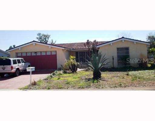 9729 Lake Chrise Ln., Port Richey, FL 34668