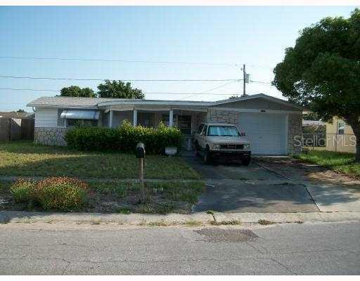 5131 Tammy Ln., Holiday, FL 34690