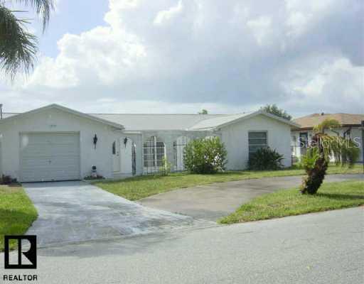 13631 Stacey Dr., Hudson, FL 34667