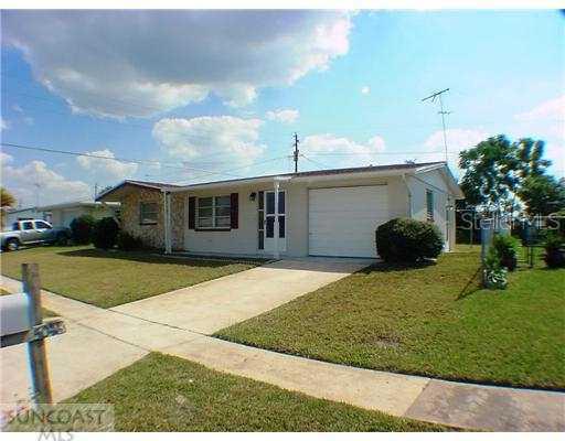 5046 Tammy Ln., Holiday, FL 34690