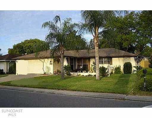 8901 Candlewick Ln., Port Richey, FL 34668