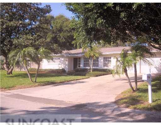 204 Palmetto Ln., Largo, FL 33770