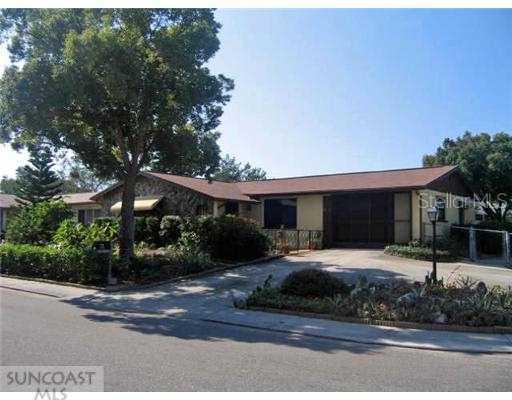 9431 Palm Ave., Port Richey, FL 34668