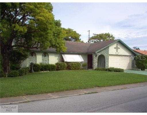 15925 Adobe Dr., Hudson, FL 34667