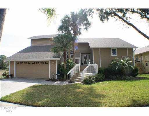 2026 Pointe Alexis Dr., Tarpon Springs, FL 34689
