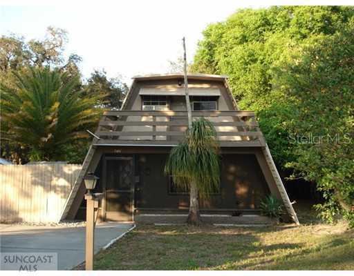 1407 Grandview Dr., Tarpon Springs, FL 34689