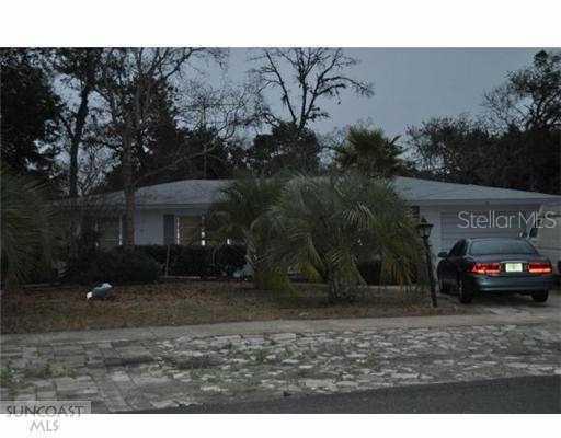 7217 Holiday Dr., Spring Hill, FL 34606