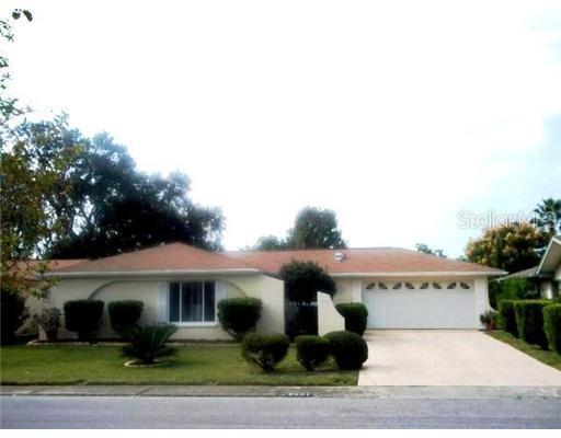 9641 Lakeside Ln., Port Richey, FL 34668