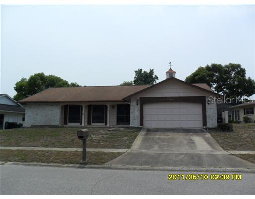 8310 Roxboro Dr., Hudson, FL 34667