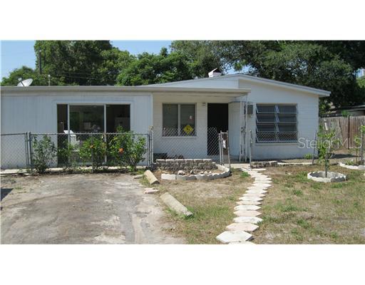 709 E Spruce St., Tarpon Springs, FL 34689