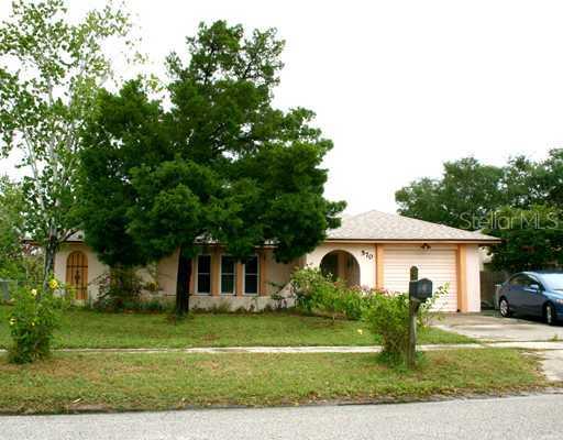 570 Oak Park Cir., Merritt Island, FL 32953