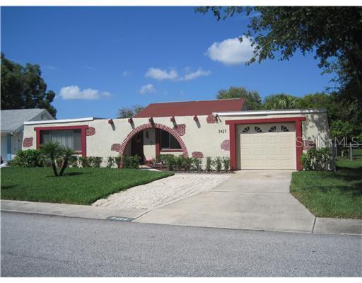 3427 Overland Dr., Holiday, FL 34691