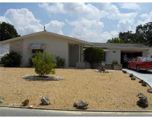 3330 Kimberly Oaks Dr., Holiday, FL 34691