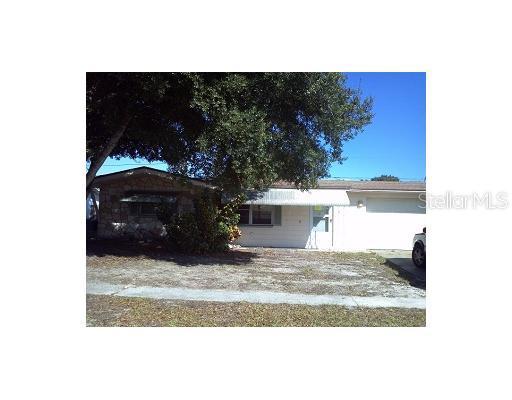 5025 Janice Ln., Holiday, FL 34690