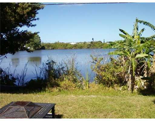 1045 Landau St., Holiday, FL 34690