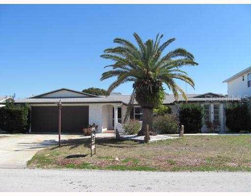 13520 Stacey Dr., Hudson, FL 34667