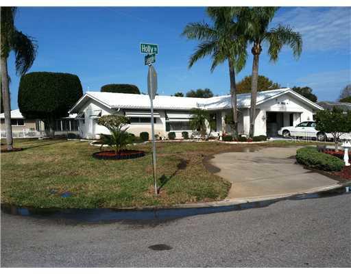 10111 Holly Dr., Port Richey, FL 34668