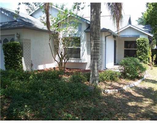 310 Sand Ridge Dr., Valrico, FL 33594