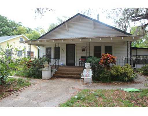 26 Acacia St., Tarpon Springs, FL 34689