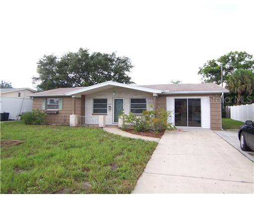3844 Holiday Lake Dr., Holiday, FL 34691