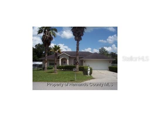 3368 Riverdale Drive, Dade City, FL 33523