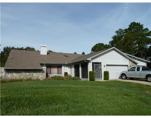 1385 Maximilian Ave, Spring Hill, FL 34609