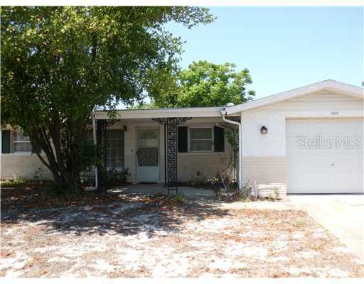 10819 Hillcrest Ave., Port Richey, FL 34668