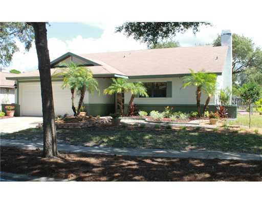 3648 Scarlet Tanager Dr., Palm Harbor, FL 34683