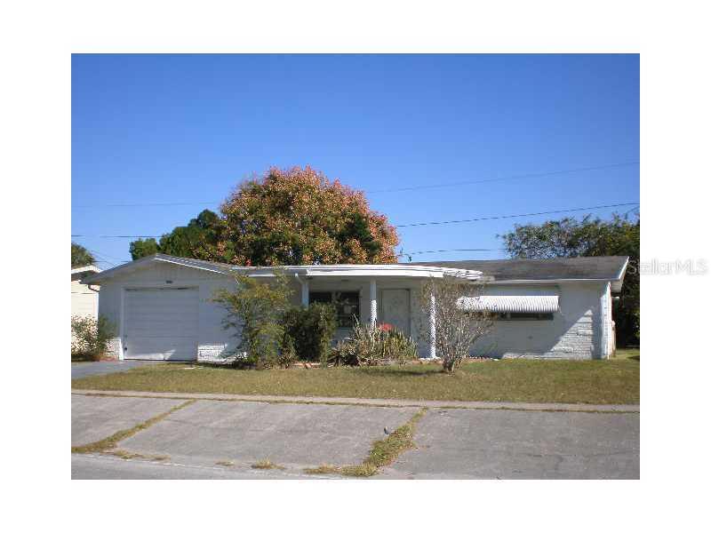 2106 Arcadia Rd., Holiday, FL 34690