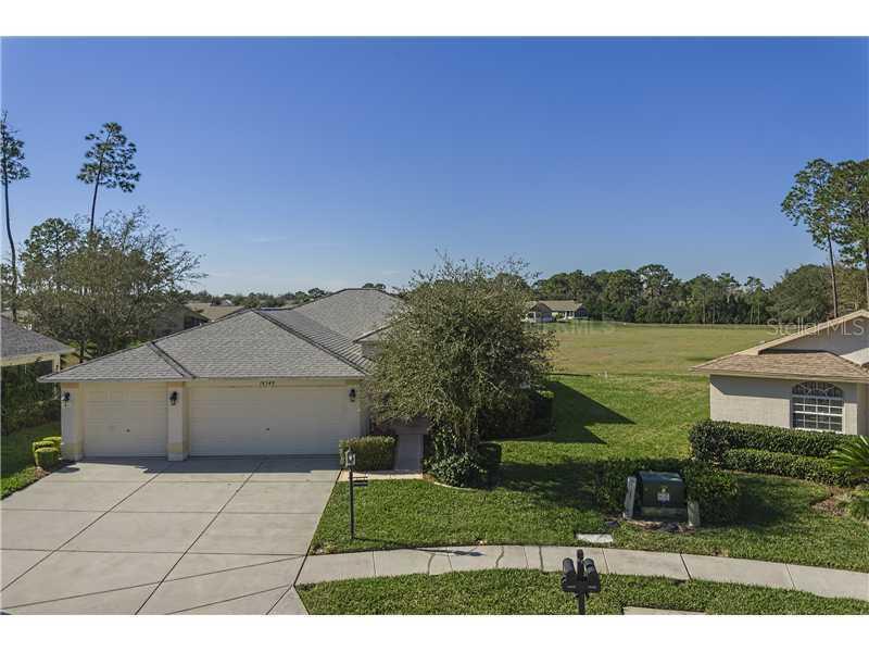 18349 Camshire Ct., Hudson, FL 34667