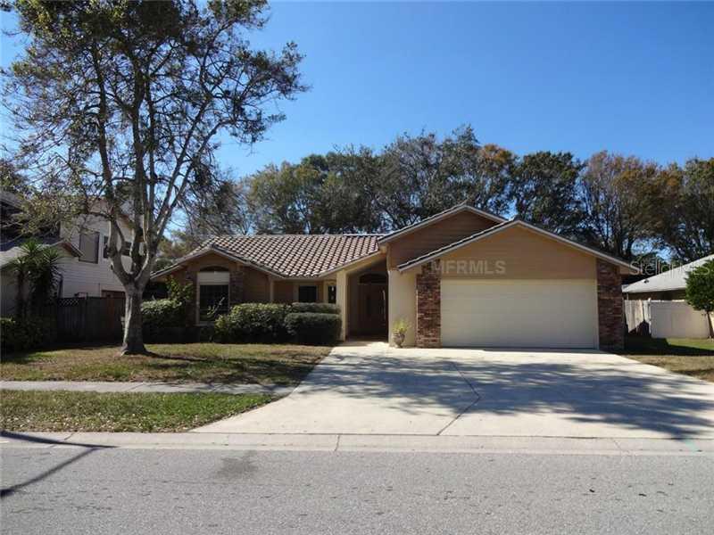 12228 93rd St., Largo, FL 33773