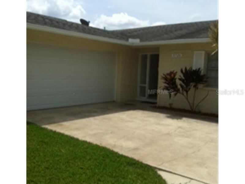 8726 Cobblestone Dr., Tampa, FL 33615