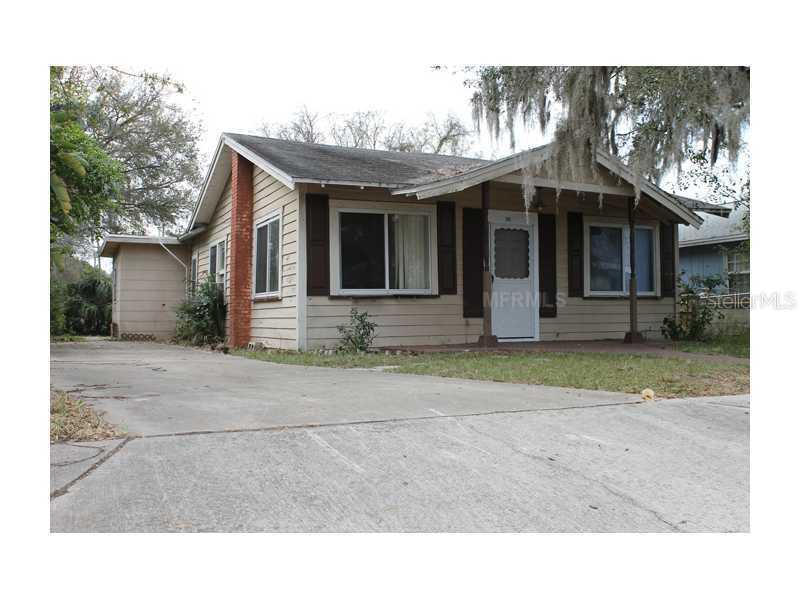 110 E Cedar St., Tarpon Springs, FL 34689