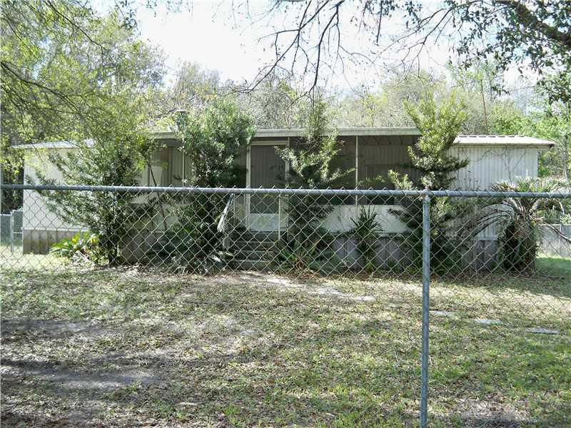 1941 Owens Dr., Zephyrhills, FL 33540