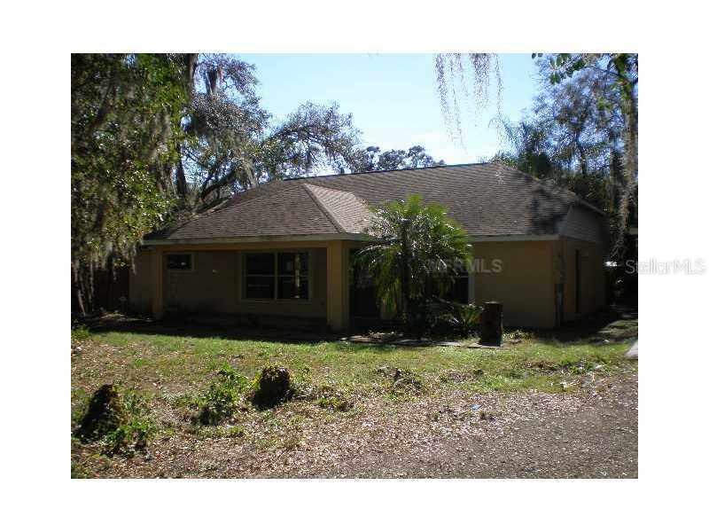 2015 Lee Dr., Valrico, FL 33594