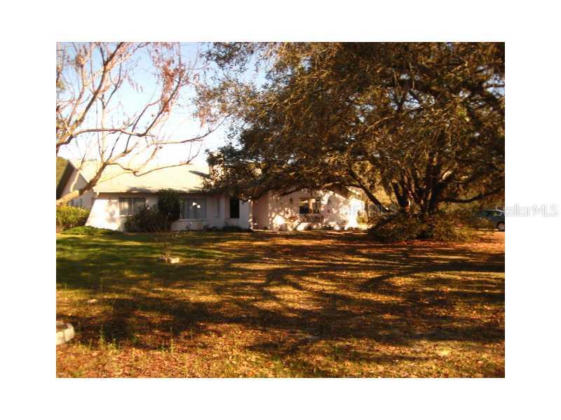 18620 Ozark Dr., Hudson, FL 34667